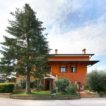 Ines Frühstückspension Potenza Picena